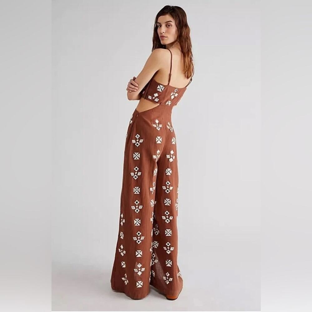 Free People Geo Daze Sleeveless Cutout Jumpsuit in Doe Eyes – Appx Size Large/XL - Picture 2 of 13